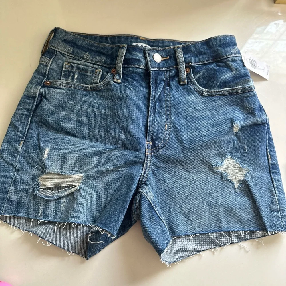 Old Navy Jeans Shorts Wash Distressed old navy NWT SIZE 0